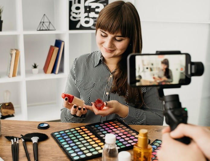 Konten Kreator Yang Mendominasi Media Sosial