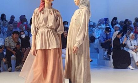 Tren Fashion: Perkembangan Gaya Dan Industri Pakaian Modern