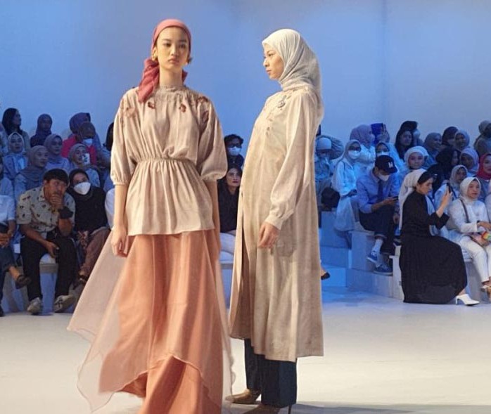 Tren Fashion: Perkembangan Gaya Dan Industri Pakaian Modern