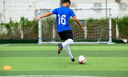 Teknik Dasar Yang Wajib Dikuasai Pemain Sepak Bola