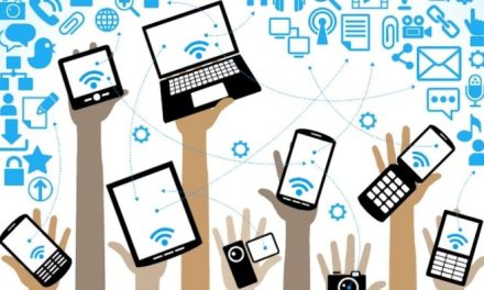 Peran Teknologi Digital Dalam Kehidupan Sehari-Hari