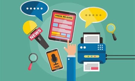 Transformasi Media Massa Di Tengah Arus Informasi Digital