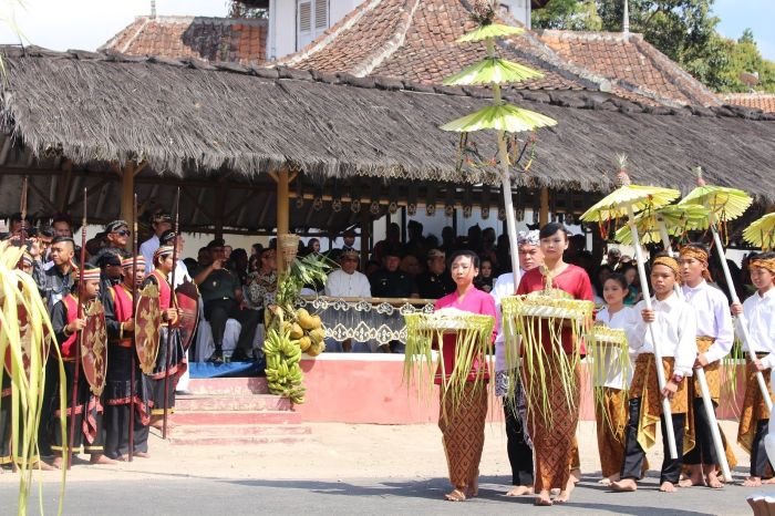 Keunikan Adat Istiadat Di Indonesia Yang Jarang Diketahui