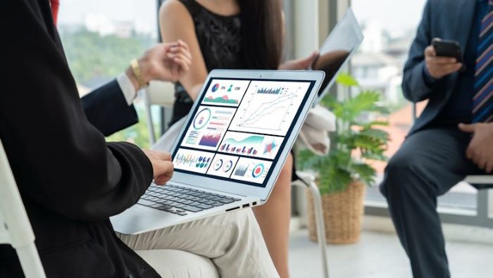 Kreativitas Online Mendorong Munculnya Tren Digital Modern