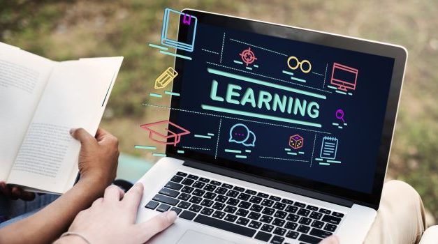 Literasi Informasi Menjadi Kemampuan Penting Di Era Berita Digital