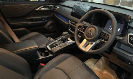 Interior Mobil Modern Menghadirkan Kenyamanan Dan Teknologi