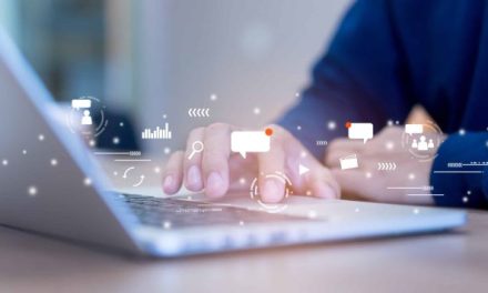 Perkembangan Aplikasi Digital Dalam Mempermudah Aktivitas